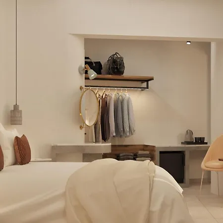 Utopia Boutique 3*