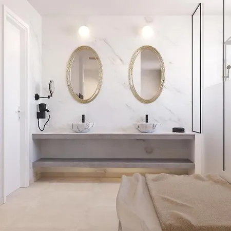 Utopia Boutique 3*