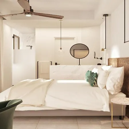 Utopia Boutique Hotel 3*