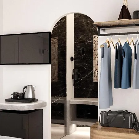 Utopia Boutique 3*